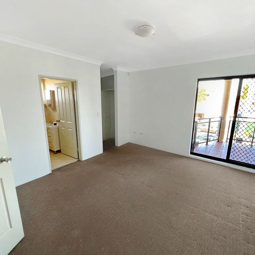 6C Winspear Avenue, 2200, Bankstown Nsw - Photo 1