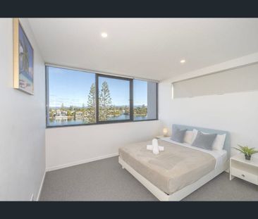 2 Bedroom + Study – Walk to Beach, Cafés & Light Rail - Photo 4