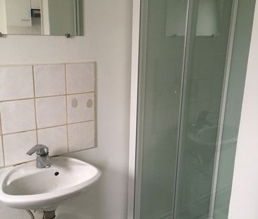 Location Appartement 2 pièces 49m² SARREGUEMINES 57200 - Photo 3