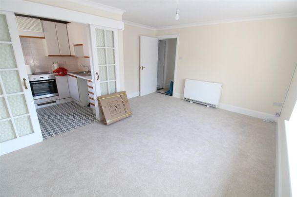 Market Street, Crewkerne - Photo 1