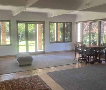 2 Bedroom Hidden Gem - Photo 2