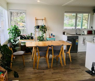 Renovated - 3 double bed house. Warm & spacious - Photo 4