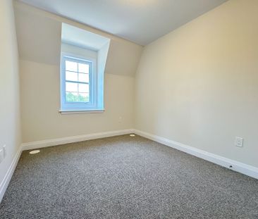 For Lease - 9805 Keele Street, Vaughan, Ontario - Photo 2