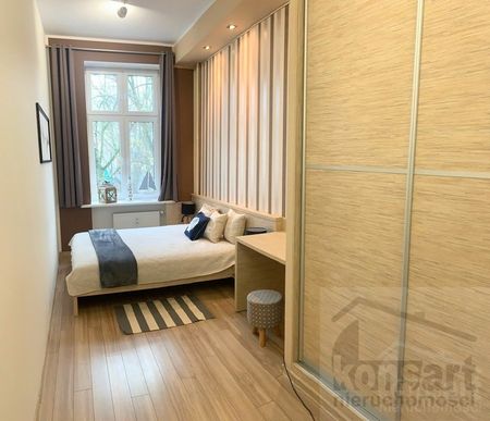 2 pok. wyposażone ul. Mariacka z miejscem post. - Zdjęcie 2