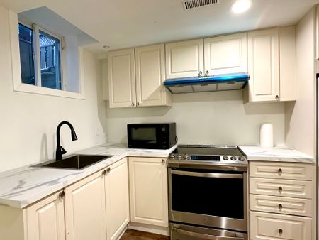 For Lease - 21 Villandry Crescent Unit# Bsmt, Vaughan, Ontario - Photo 5