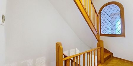 Woning te huur in Ukkel voor € 2.500 met 5 slaapkamers - Photo 4