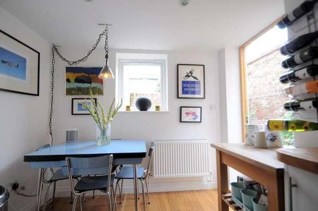 Friary Road, London, SE15 - Photo 2