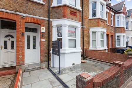 Studio to rent - Photo 4