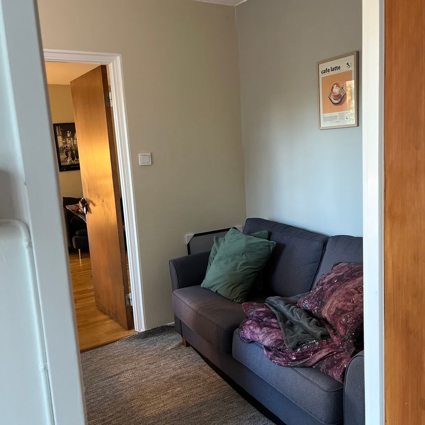 Skyllbergsgatan, Bandhagen - Foto 1