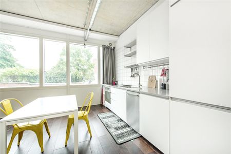 Durnsford Road, London, SW19 8FU - Photo 5