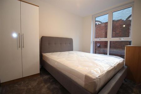 2 bedroom apartment to rent - Photo 5