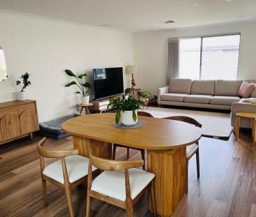 Willagee - Photo 1
