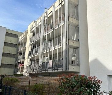 Location Appartement 2 pièces 38m² ST PRIEST 69800 - Photo 6