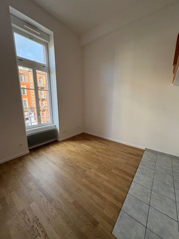 Location Appartement 2 pièces 35m² - Photo 2