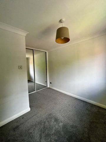 2 Bed Flat, Morley, LS27 - Photo 5