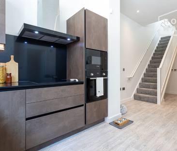 2 bedroom townhouse to rent - Photo 2