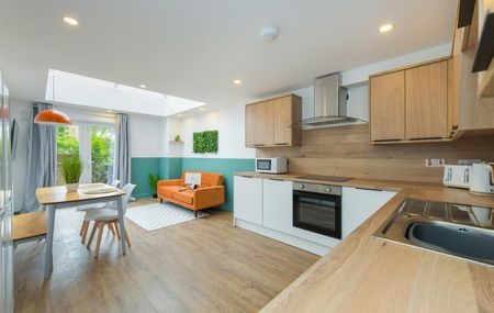 Argyll Street Room 2 - Photo 5