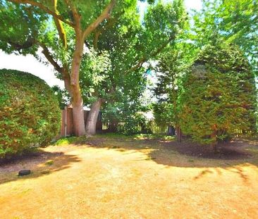 Hamilton Way, London, Greater London, N13 - Photo 5