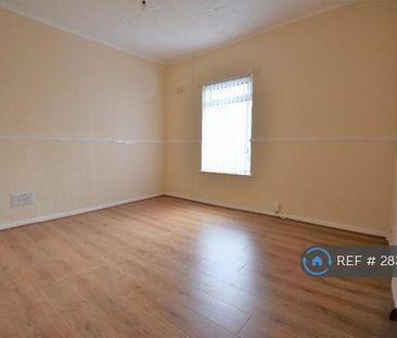 3 bedroom terraced house to rent - Photo 6