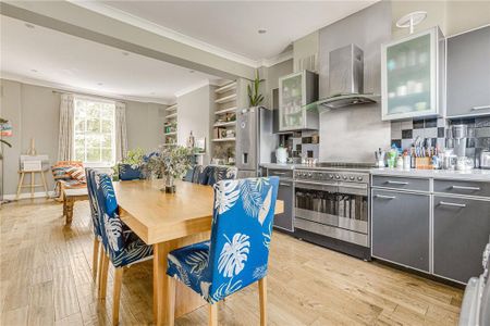 2 bedroom terraced house to rent - Photo 4