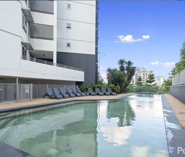 Inner City Fringe - River Views - Photo 5