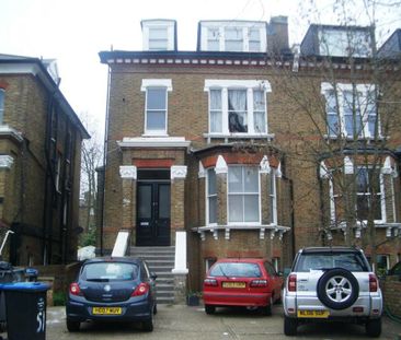 Cavendish Road, Kilburn, London - Photo 1