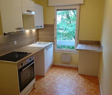 Location Appartement 2 pièces 46m² CAMBRAI 59400 - Photo 4