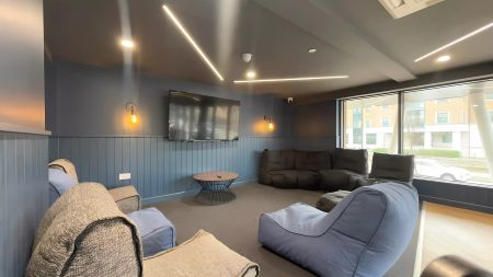 Silver Studio - Photo 2