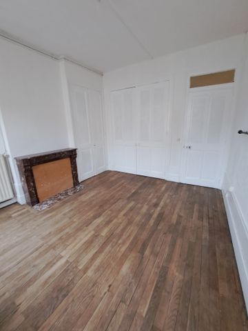 Location Appartement 2 pièces 67m² RIVES 38140 - Photo 4