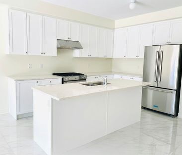 For Lease - 1188 Drinkle Crescent, Oshawa, Ontario - Photo 6