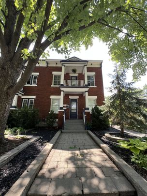 16 Desjardins Avenue - B - Photo 1