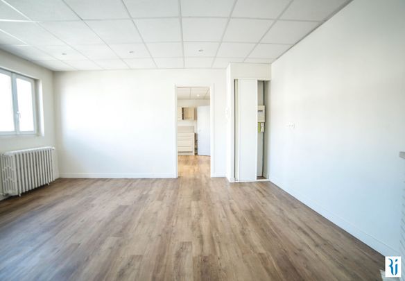 Location Appartement 2 pièces 56m² ROUEN 76000 - Photo 1