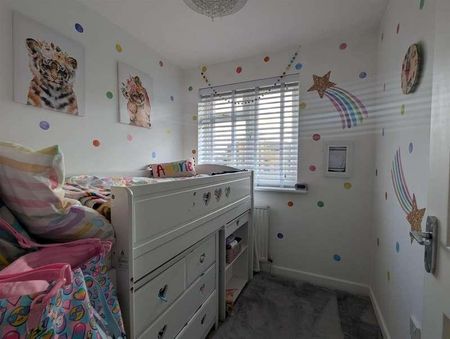 Campernell Close, Brightlingsea, Colchester, CO7 - Photo 4