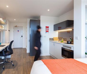 Studio to rent - Photo 5