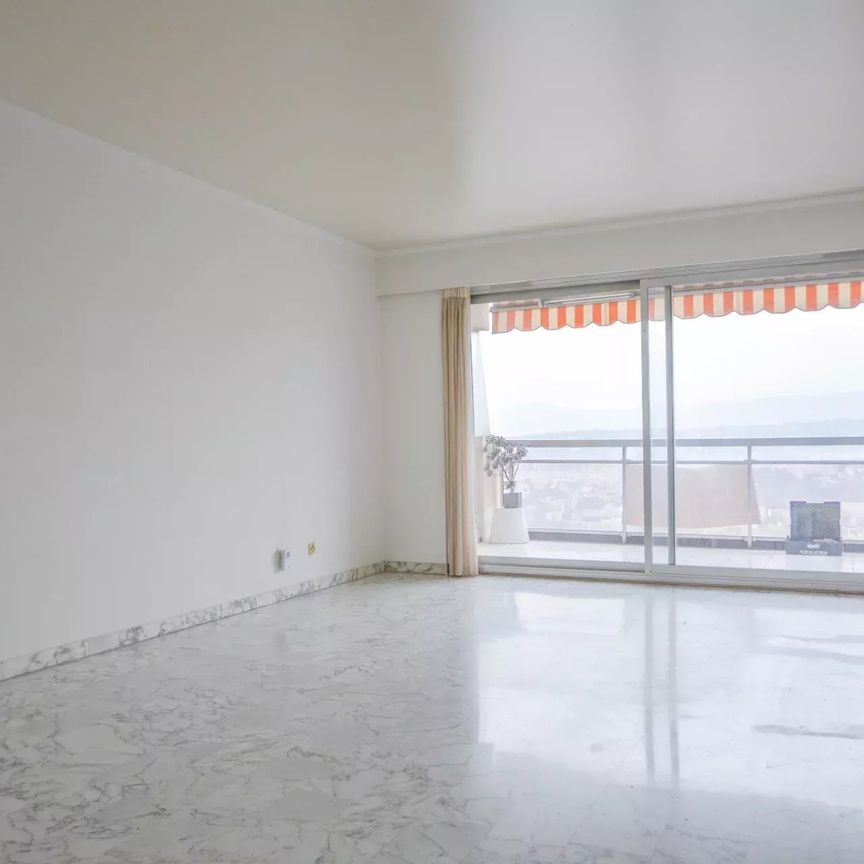 Location Appartement 3 pièces 81m² NICE 06300 - Photo 1