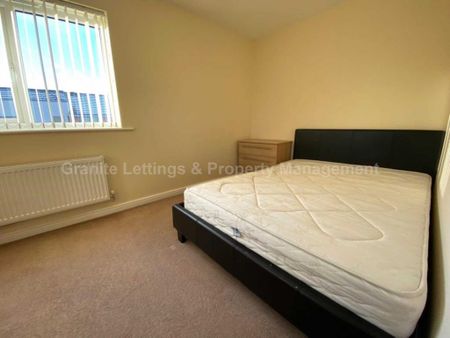 3 bedroom semi-detached house to rent - Photo 5