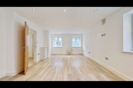 1 Bed Flat, Golders Green Road, NW11 - Photo 5
