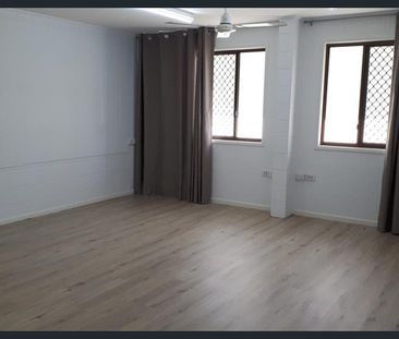 NEAT AND TIDY FAMILY HOME - Photo 1