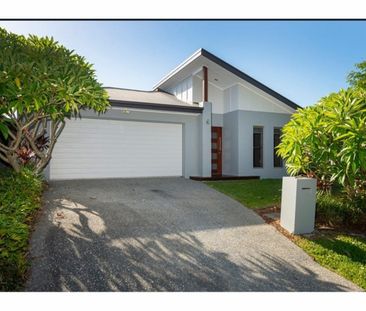 7 Jindalba Drive, Coomera - Photo 5