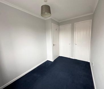 2 bedroom link detached house to rent - Photo 2