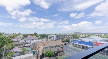Furnished 2 Bedrooms, Mt Eden - Photo 2