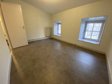 Location Appartement 3 pièces 47m² JARNAC 16200 - Photo 5