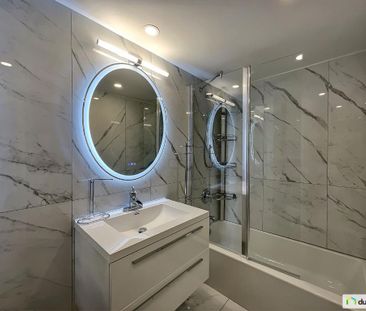 Condo entièrement meublé de A à Z, bien rénové - Photo 4