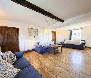 4 bedroom semi-detached house to rent - Photo 3