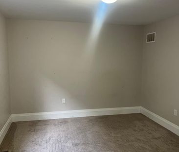 For Lease - 132 Russell Creek Drive, Brampton, Ontario - Photo 3