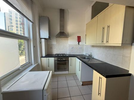 1 bedroom flat to rent - Photo 5