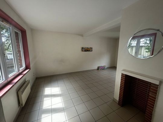 Location Appartement 4 pièces 90m² LILLE 59000 - Photo 1
