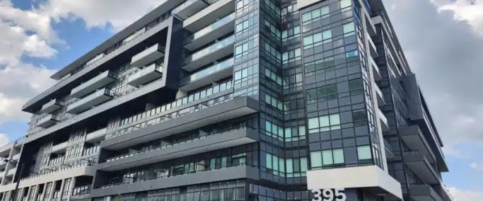 114 - 395 DUNDAS STREET W | 114 - 395 DUNDAS STREET W, Oakville - Photo 1