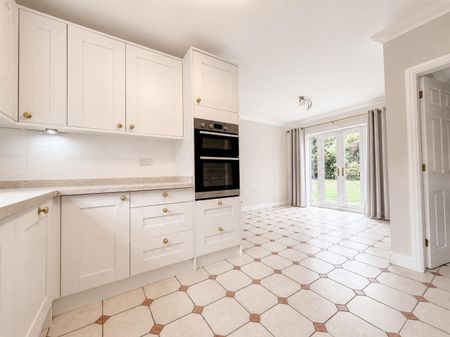 The Park, Cheltenham GL50 2RD - Photo 5
