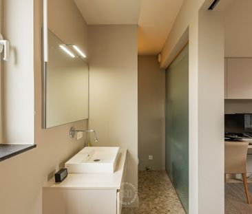 Trendy woning, met autostaanplaats, nabij Gravensteen - Photo 4